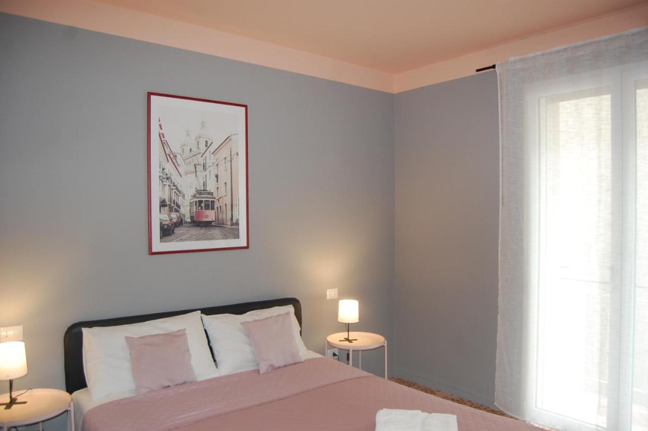Dimora 81 Bed & Breakfast Сиракуза Екстериор снимка