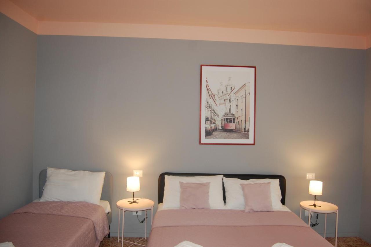 Dimora 81 Bed & Breakfast Сиракуза Екстериор снимка